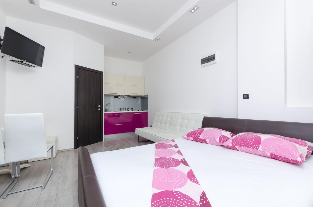Apartment Antonela Omiš Екстериор снимка